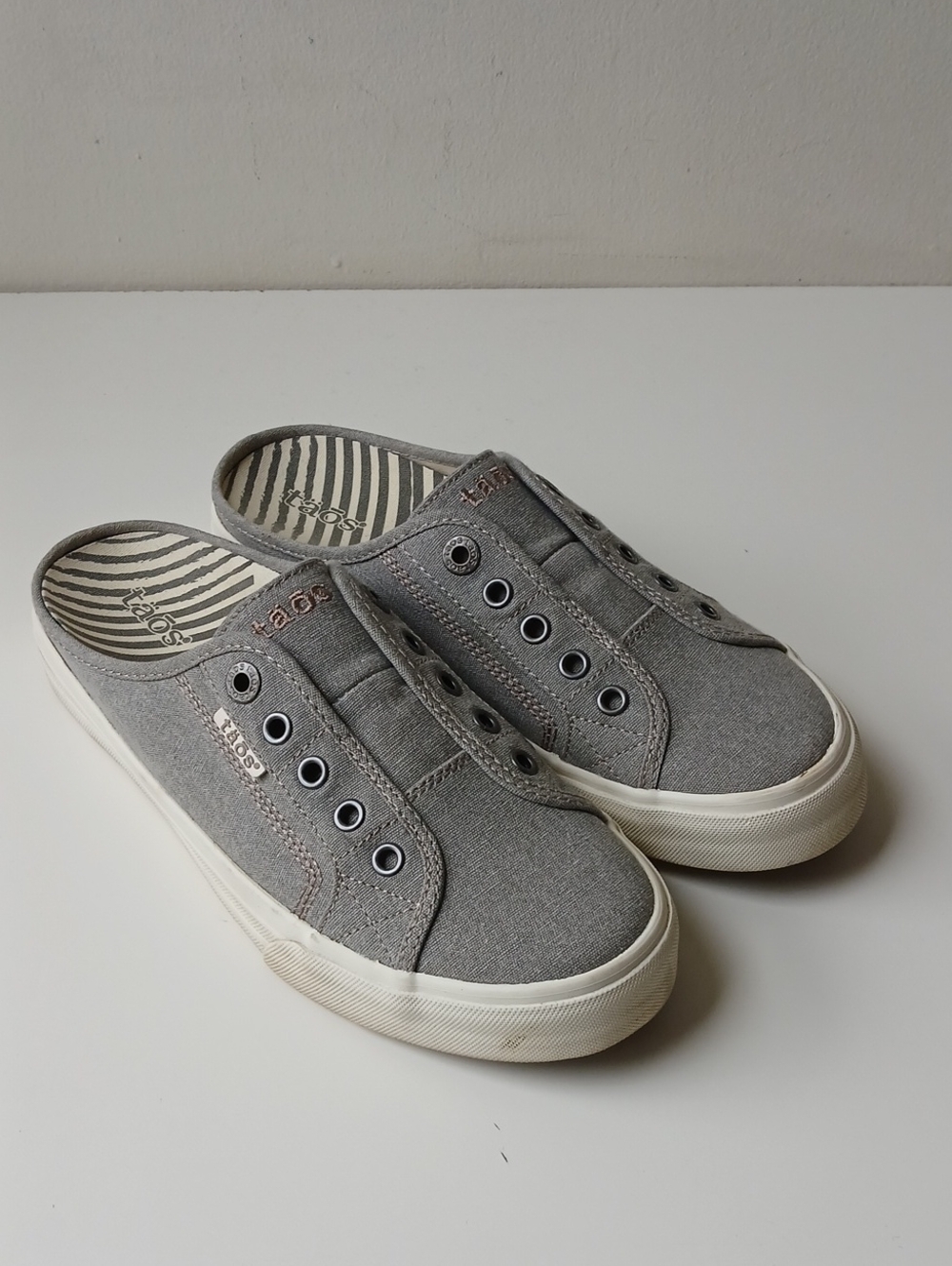 Taos Sneaker Slides Gray Women's 8.5